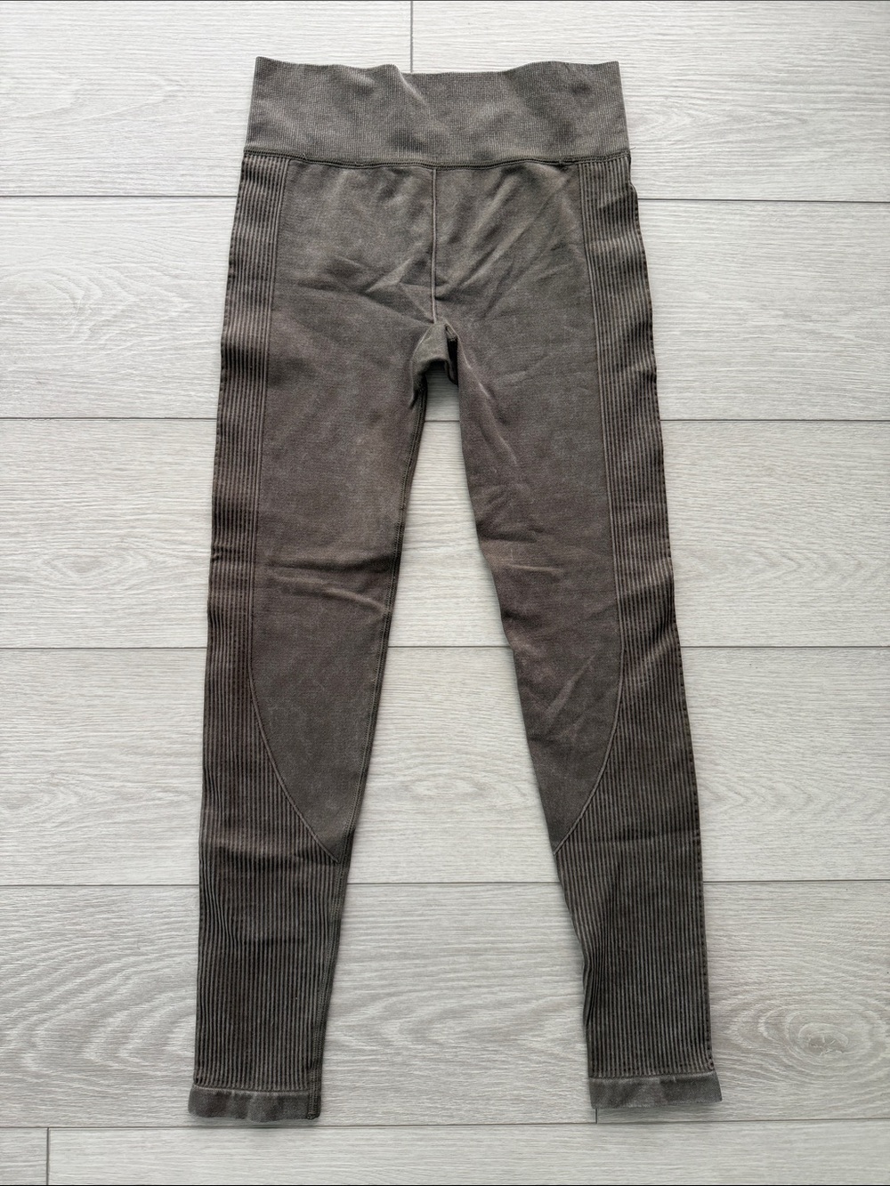 Girl’s Aeropostale Ribbed Stretch Leggings - Moss color